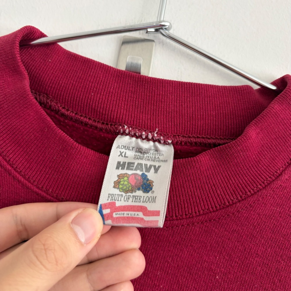 Vintage Fruit of the Loom Portland Maine Sweatshirt XL Red Made in USA 90s - Picture 3 of 7